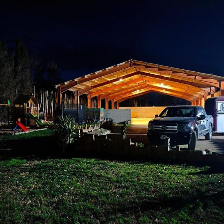 Appartement Insolite Au Ranch Wamakiti Le Soler Exteriér fotografie